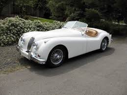 1956 White Jaguar Roadster Xk 140 Absoulte Dream Car Voiture Voiture De Prestige Voitures Anciennes