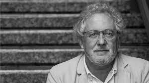 Translated by anne mclean and rosalind harvey. Hector Abad Faciolince Escribir Del Asesinato De Mi Padre Fue Sacarme De Dentro Algo Muy Importante A Veces Como Un Tumor A Veces Como Un Hijo Bbc News Mundo