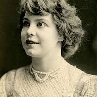 Musician Olivia Dahl (SAYRE 21957)