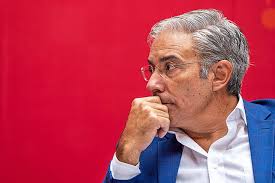 Robert Silva: el Frente Amplio “le hizo mucho daño a la educación de este  país”