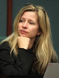 Bloomington city council, mayor fight: Can legislative body raise pay  grades without breaking state law?