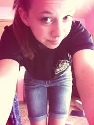 Sydney Caron (@syydnneyy_)