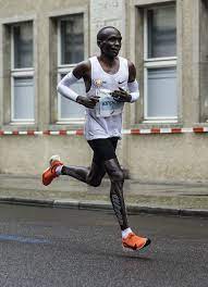 Eliud Kipchoge Marathon De Berlin 2017 Running Photography Running Clothes Running Wear
