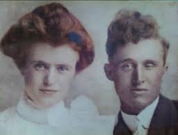 Minnie May Moore Capps and Paris Pzaro Capps of the Ritchie/Stella/Granby  Mo area. They are my paternal grandparents. Minnie May Moore was the  daughter of Alfred Moore and Martha Ann Casey Moore.