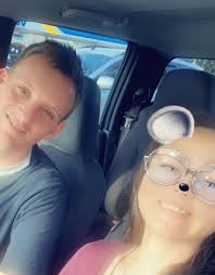 Raquel Tanida and Daniel Lovett's Wedding Website