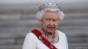 The range of hms queen elizabeth in nautical miles. Die Rekord Regentin Queen Elizabeth Ii Kultur Dw 09 09 2015