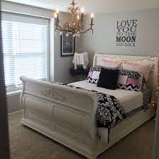 Custom Painted Sleigh Bed Old White And Pure White Chalk Paint Bed Makeover Chic Master Bedroom White Sleigh Bed