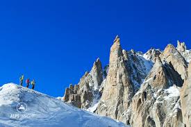 Top 10 reasons people don't respond to your texts 1 the person really doesn't like you. Reasons To Hire A Mountain Guide For A Trip In The Alps