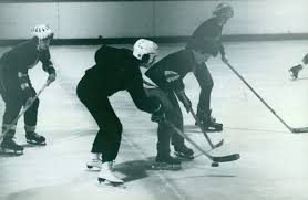 Oxford University Women's Hockey Club members, Mary Mackinnon, Jane Ar