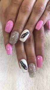 Pink Glitter White Shellac Acrylic Nails With Feather Design Nail Art Feather Nail Art Pink Nail Designs Feather Nails