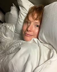 twas the night before the ChristmasCon and all thru the… 🙃 🛌 💤 i'm here,  friends!