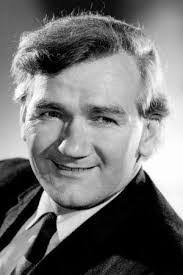 Joel Davison's Instagram, Twitter & Facebook