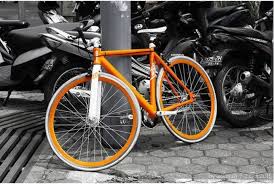 Black And White Bike Color Creative Black White With Color Touch Photos Of Inspiration Black White Photos Color Splash Photography Black And White