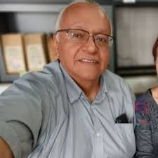 Lorena Toro * (@lolis0514)