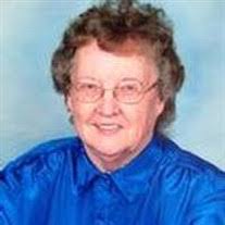 Elsa Robb's Instagram, Twitter & Facebook