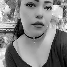 Buenas tardes tenemos a la venta para el intercambio del 14 en las esc.  🤡Paleta Payaso decorada 🥚Huevo kinder decorado 🧦 Calcetines decorados  ⭐TODAS son DOBLE VISTA ⭐ • Con un costo