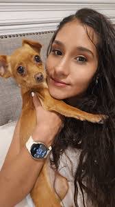 Nina Thorne's Instagram, Twitter & Facebook