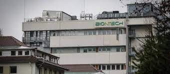 Das mainzer pharmaunternehmen biontech hat mit der impfstoffproduktion in seiner neuen produktionsstätte im hessischen marburg begonnen. Biontech Darf Seinen Corona Impfstoff Jetzt In Marburg Herstellen Hessenschau De Gesellschaft