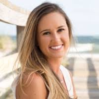 Laurie Doss's Instagram, Twitter & Facebook