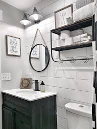 Black And White Bathroom Pictures Farmhouse Bathroom Style Decor Black And White Shiplap Bathroom Black Decor Farmhouse Shiplap S In 2020 Bathroom Style Bathroom Decorating Styles Shiplap Bathroom