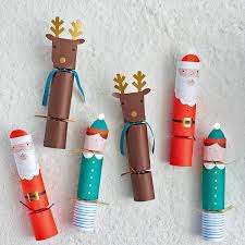 12 Luxury Christmas Crackers That Are In Our Shopping Carts This Year Christmas Crackers Diy Holiday Party Holiday Party Supplies
