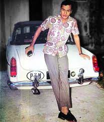 Retro fashion pictures from the 1950s 1960s 1970s 1980s and 1990s. 14 Malaya 50s 60s 70s Icon Fashion Ideas In 2021 70s Icons Fashion Style Icons