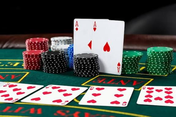 Poker game Images - Free Download on Magnific (formerly Freepik)