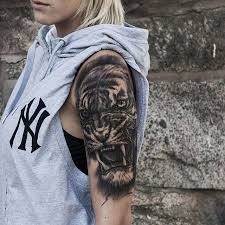 Classic Tiger Lundbergcustom Tattoocyn Bangbangnyc Tattoo Tattoos Bng Tigertattoo Realistictattoo Blackandgrey Newyo Upper Arm Tattoos Tattoos Tiger Tattoo