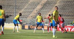 أكد حمدي الحسيني، الناقد الرياضي، أن فريق النادي الأهلي في مهمة صعبة جدا اليوم خلال مواجهته فريق صن داونز الجنوب أفريقي بدوري أبطال أفريقيا رغم فوزه في مباراة الذهاب بثنائية نظيفة. 7fivf2ktllao2m