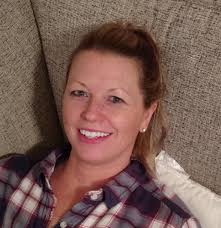 Alison Relyea's Instagram, Twitter & Facebook