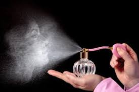 صور عطر للتصميم خلفيات ورمزيات عطور جميلة اخبار العراق Beautiful Perfume Bottle Perfume Beautiful Perfume