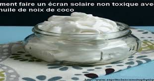 Faire Un Ecran Solaire Non Toxique Avec De L Huile De Coco Creme Solaire Naturelle Creme Solaire Maison Produits De Beaute Faits Maison