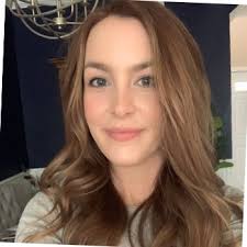 Anna Mohl Email & Phone Number