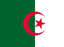 Türk bayrağı) é a bandeira nacional da república da turquia. A Bandeira Nacional Da Argelia E Metade Branca E Metade Verde Com Um Crescente E Uma Estrela Vermelh Bandeiras Mundiais Bandeira De Cada Pais Culto De Missoes