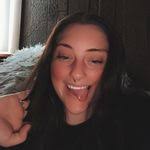 Kimberlee Mitchell's Instagram, Twitter & Facebook