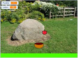 Um zu dem verborgenen garten zu kommen, muss man einen der hüter des gartens besiegen. Scratch