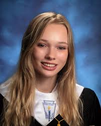 The Salutatorian for the MPHS Class of 2022 is Taylor Hubbs! Taylor has  been a member of MP Speech and Debate, UIL Current Events and Literary  Criticism, FBLA, StuCo, and National Honor