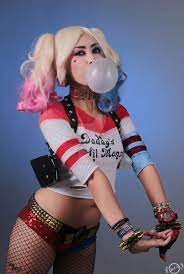 It is also confusing for us whether we should be worried or. Top 20 Best Harley Quinn Cosplay From Dc Comics Online Fanatic