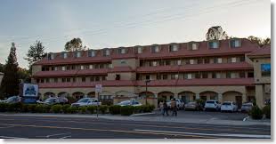 Vista yosemite inn oakhurst is located in oakhurst. Yosemite Sierra Inn Oakhurst California