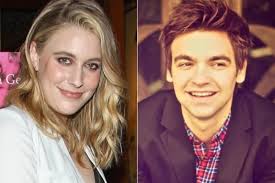 'How I Met Your Dad' Casts Drew Tarver to Lead With Gerwig