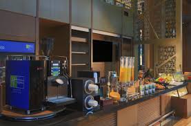Grab Go Breakfast Bar At The Great Room Modern Hotel Great Rooms Holiday Inn