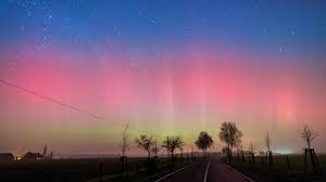 Northern Us And Canada Will Have Rare Chance To See Northern Lights Forecast Says Usa Today N Northern Lights Northern Lights Forecast Northern Lights Norway
