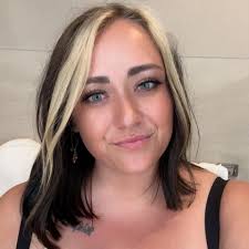 A SHAME. The City Cafe Murfreesboro, Tennessee's oldest restaurant opened  February 10, 1900. NOW THIS INSTITUTION IS CLOSING. The owners posted this  notice which reads inpart: —— It breaks our hearts to