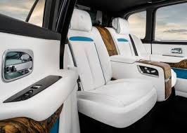 Maybe you would like to learn more about one of these? Rolls Royce Cullinan Price In Uae New Rolls Royce Cullinan Photos And Specs Yallamotor