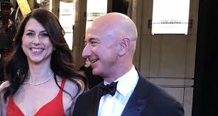 Der heute reichste mann der welt ist in den vereinigten staaten im bundesstaat new mexico aufgewachsen. Mackenzie Scott Vermogen Von Amazon Bezos Ex Frau 2021