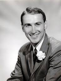 Leo Helmuth Obituary