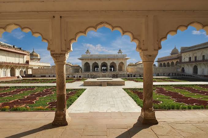 Tour y guía de viaje del Fuerte Rojo de Agra - Qué ver y visitar Vacation India