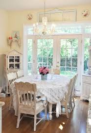 Serenity and aged white shabby chic dining room decor. 20 Elements Necessary For Creating A Stylish Shabby Chic Kitchen