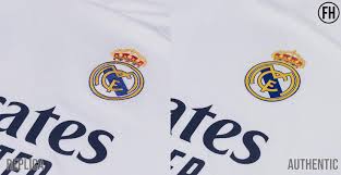 Gear up for the premier league, euro 2020 and more by shopping a huge selection of authentic and official soccer jerseys, soccer cleats, balls and apparel from top brands, soccer clubs and teams. Adidas Real Madrid 20 21 Authentic Vs Replica Trikots Einzigartige Unterschiede Nur Fussball
