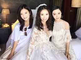 Cả lâm tâm như và hoắc kiến hoa đều mặc trang phục bình thường, đơn giản, con gái cá heo nhỏ không xuất hiện cùng họ. Ä'am CÆ°á»›i Lam Tam NhÆ° Hoáº¯c Kiáº¿n Hoa Báº¥t Ngá» Nong Trá»Ÿ Láº¡i Khi Sá»Ÿ Há»¯u Ä'iá»u Hiáº¿m Co Nay